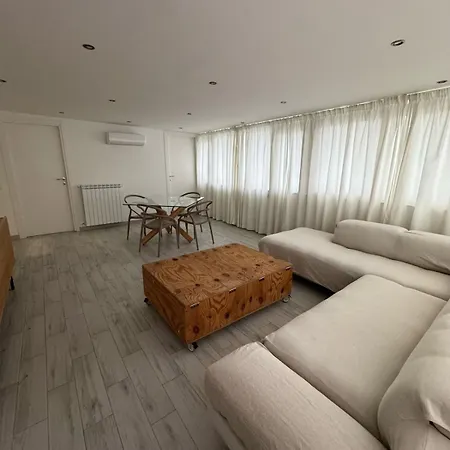 Dimoretta House - Penthouse With A View Of Mount Etna アパート
